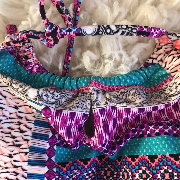 Cute bikini top - Picture 3 of 5